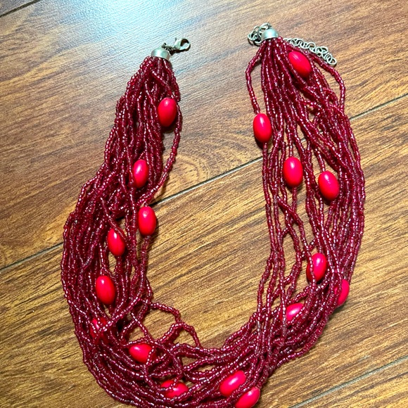 Beaded necklace dark pink - Picture 1 of 2